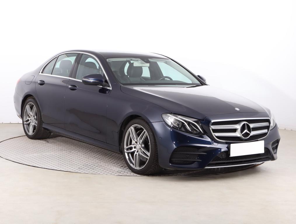 Mercedes-Benz E