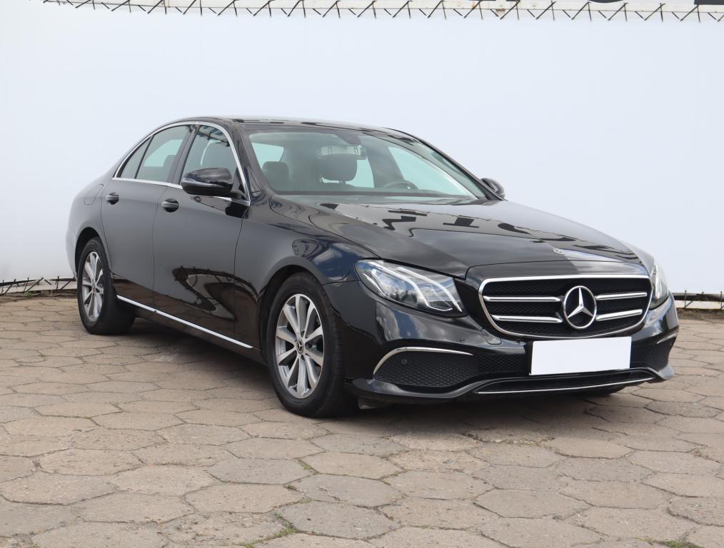 Mercedes-Benz E
