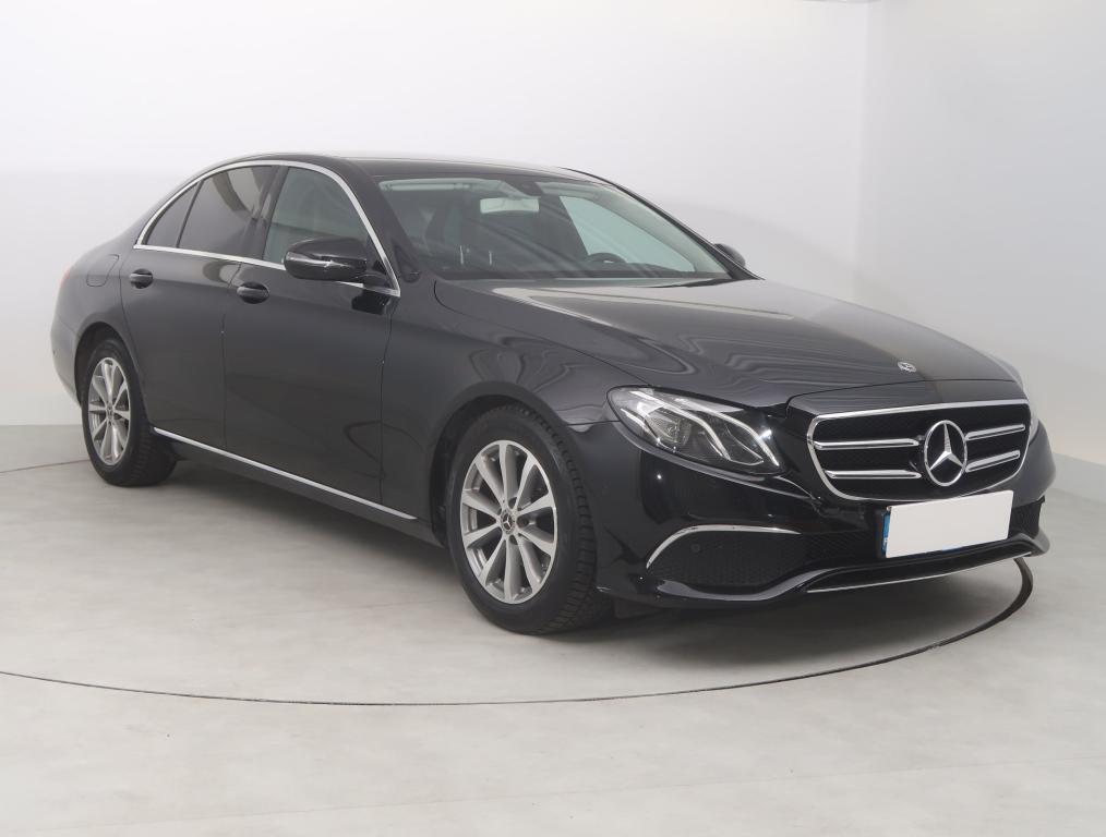 Mercedes-Benz E