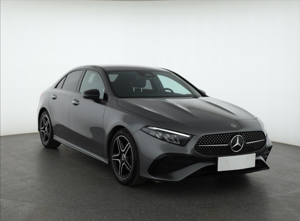 Mercedes-Benz A