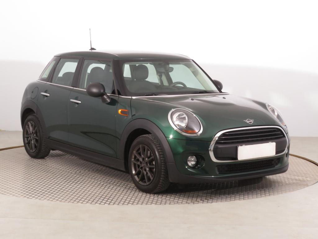 MINI 5-door