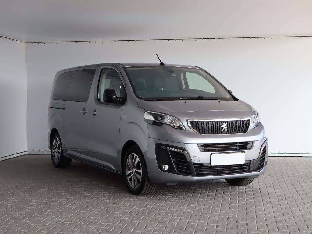 Peugeot Traveller