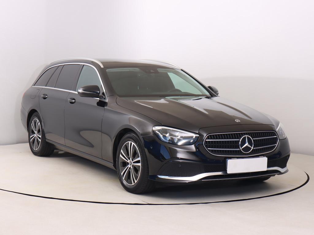 Mercedes-Benz E