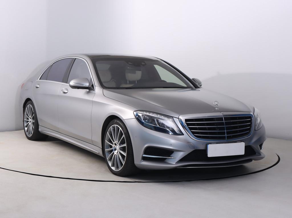 Mercedes-Benz S