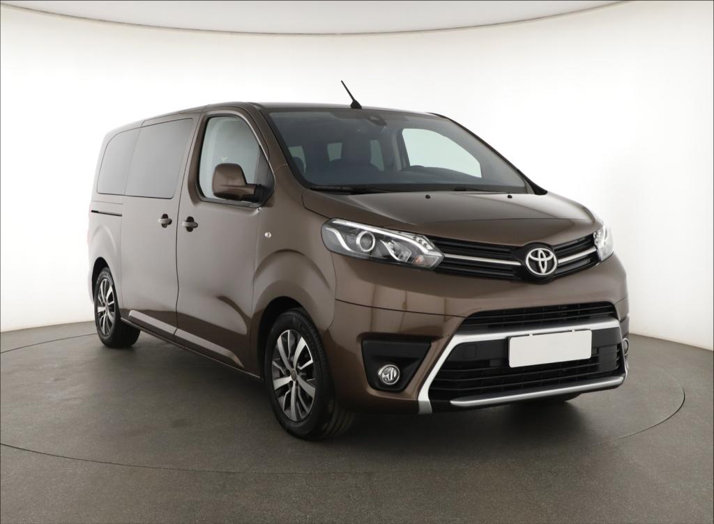 Toyota ProAce Verso