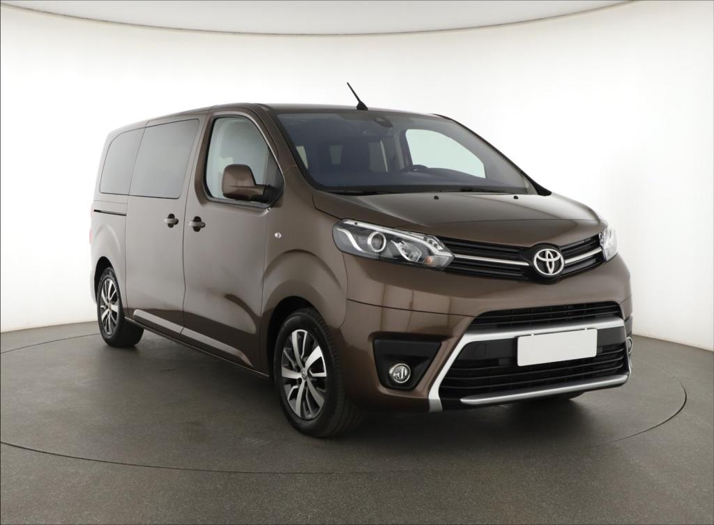 Toyota ProAce Verso