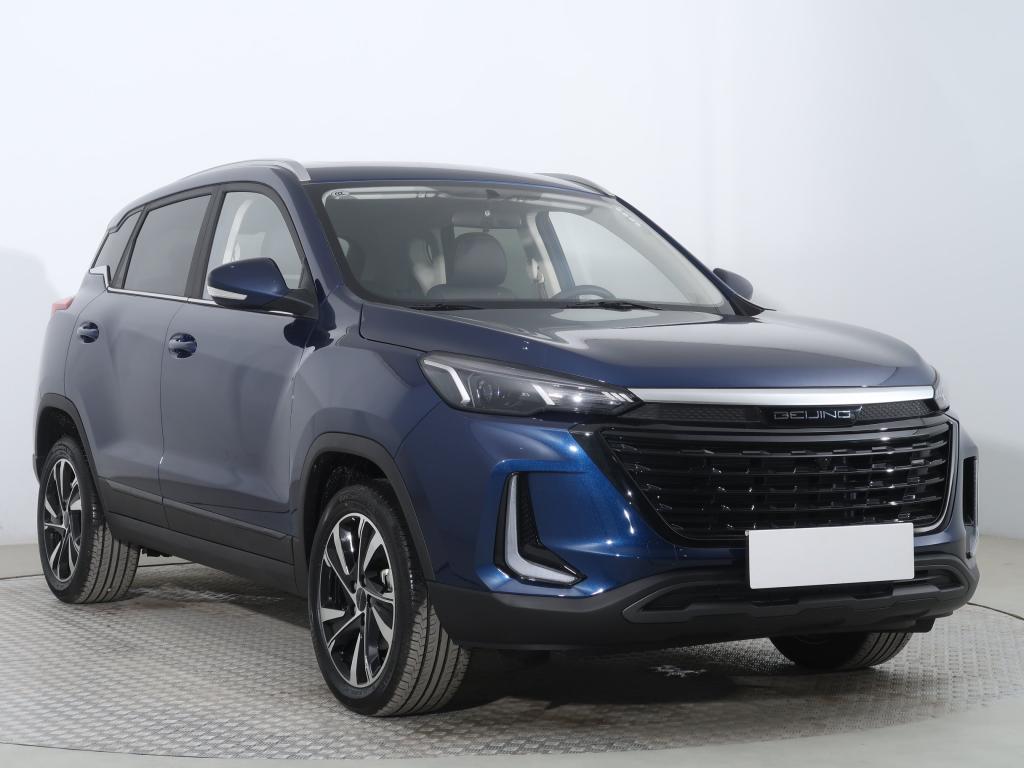 BAIC X3