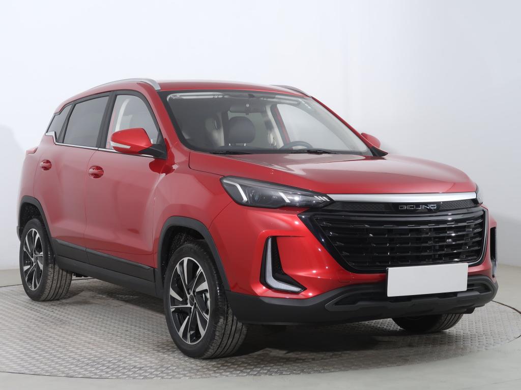 BAIC X3