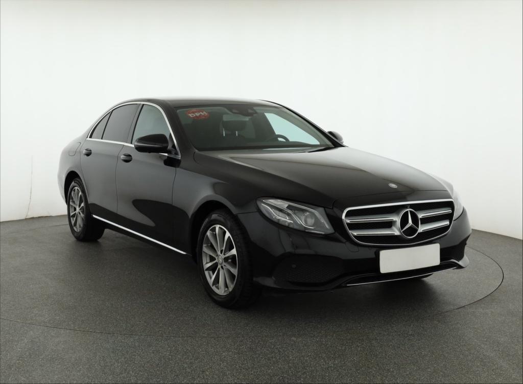 Mercedes-Benz E