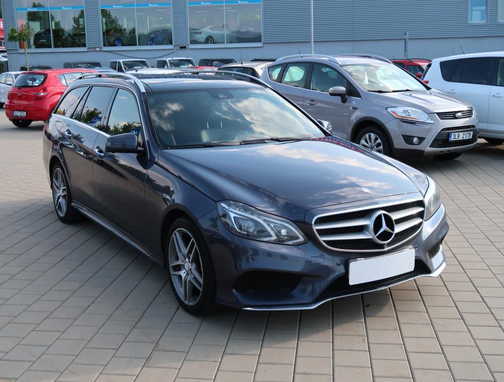 Mercedes-Benz E