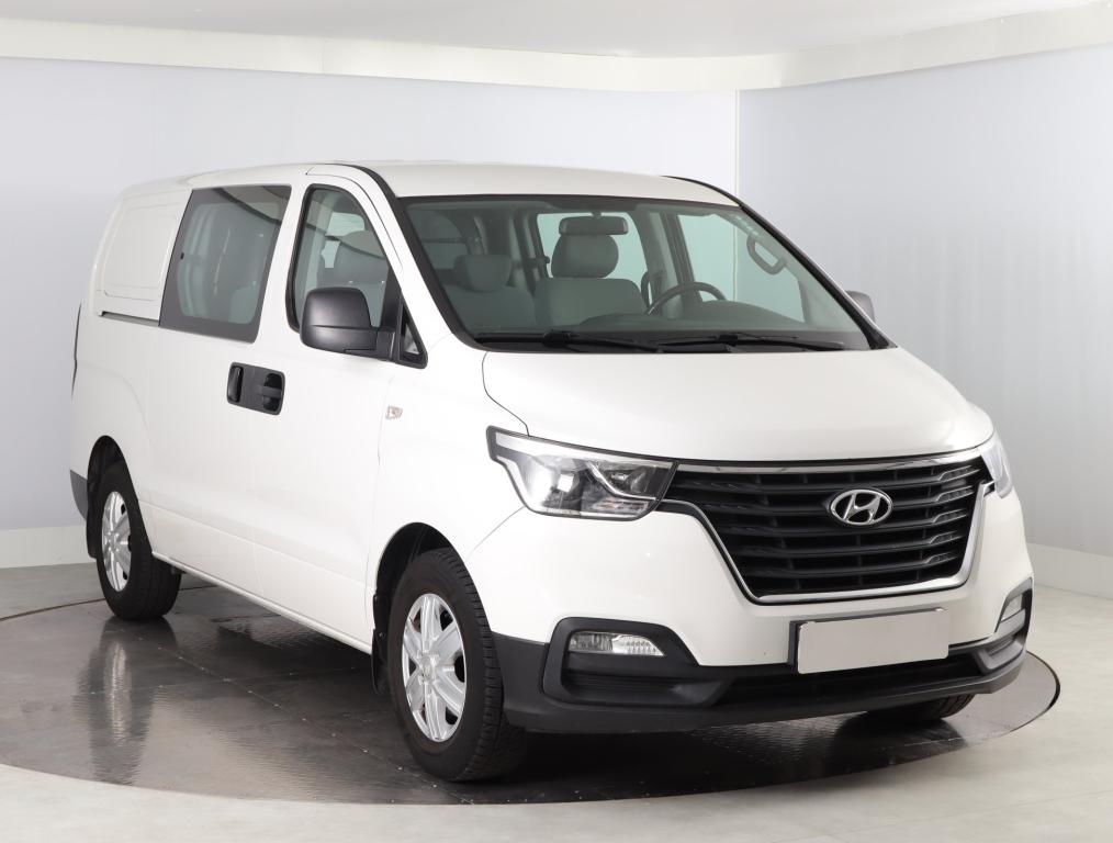 Hyundai H-1