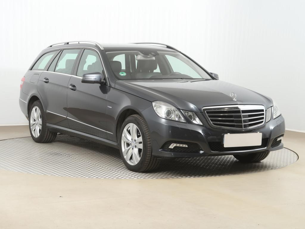 Mercedes-Benz E