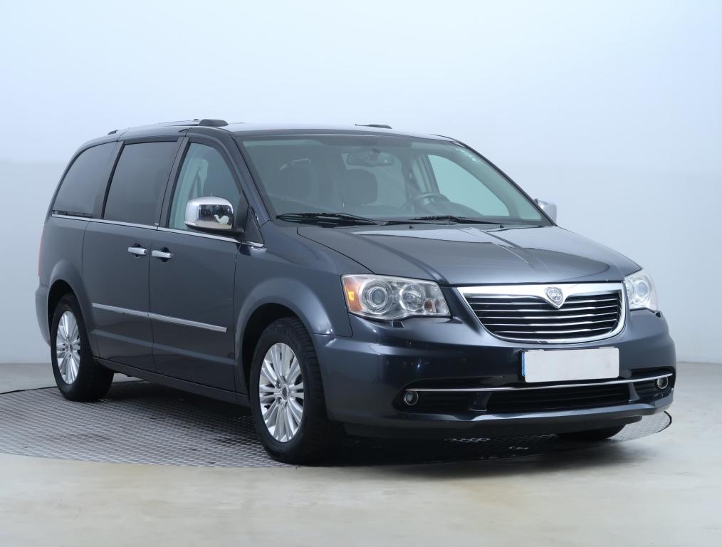 Lancia Voyager