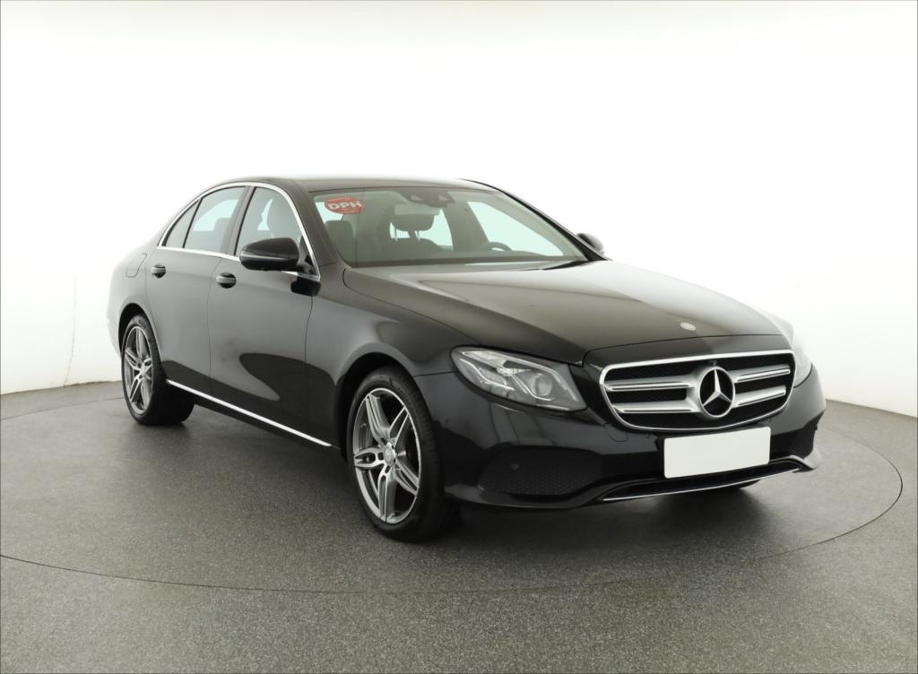 Mercedes-Benz E