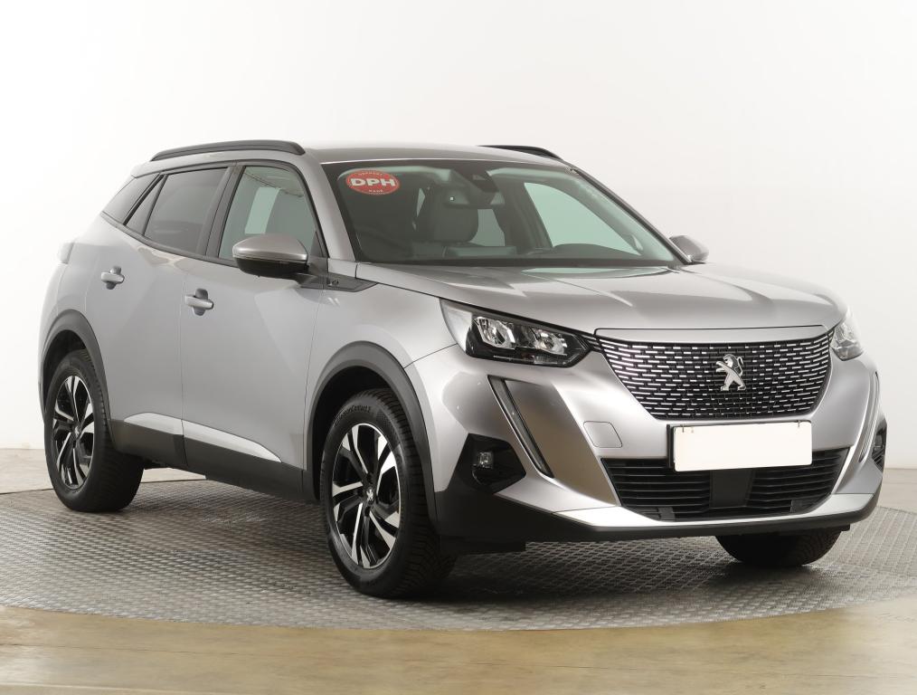 Peugeot e-2008