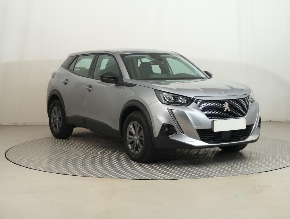 Peugeot e-2008