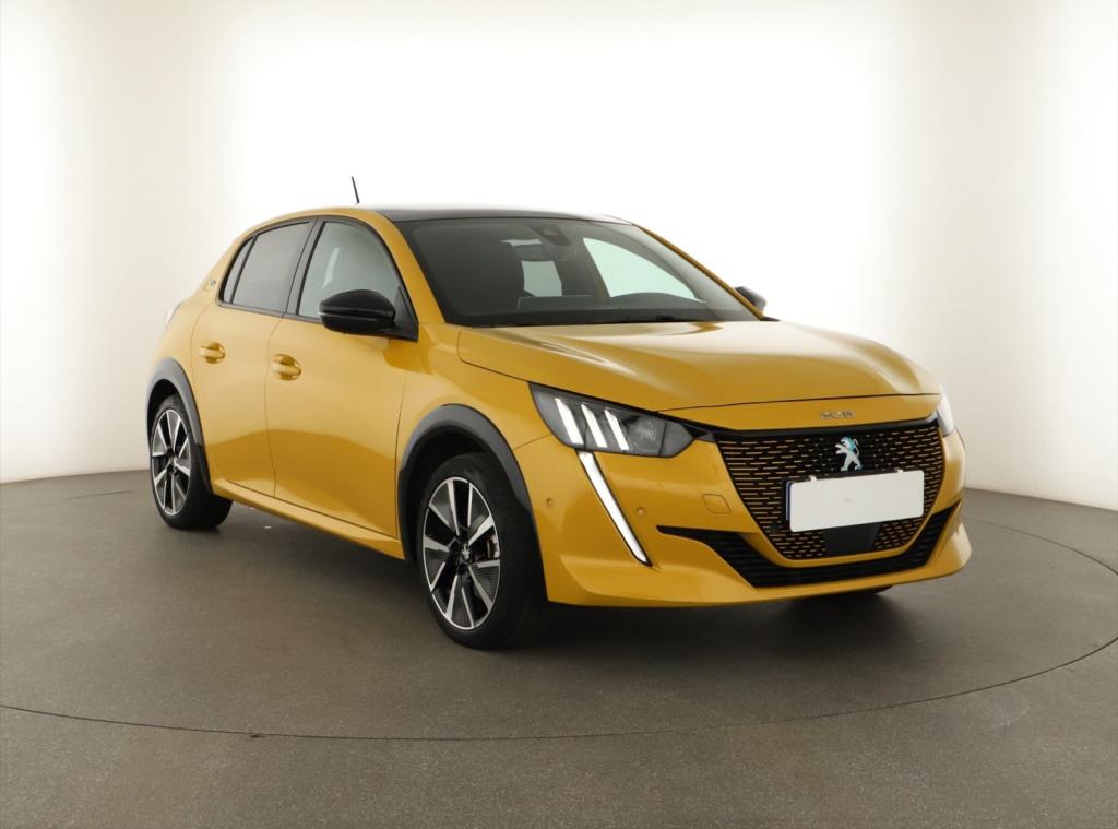 Peugeot e-208