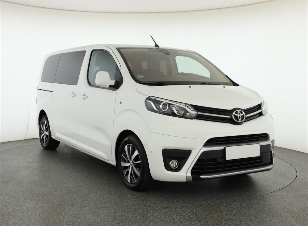 Toyota ProAce Verso