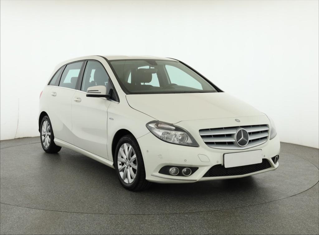 Mercedes-Benz B