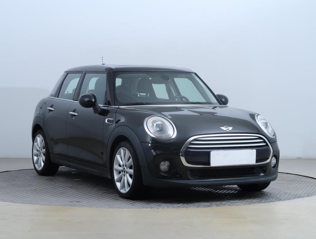 MINI 5-door